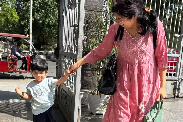Helping children transition smoothly from home to school